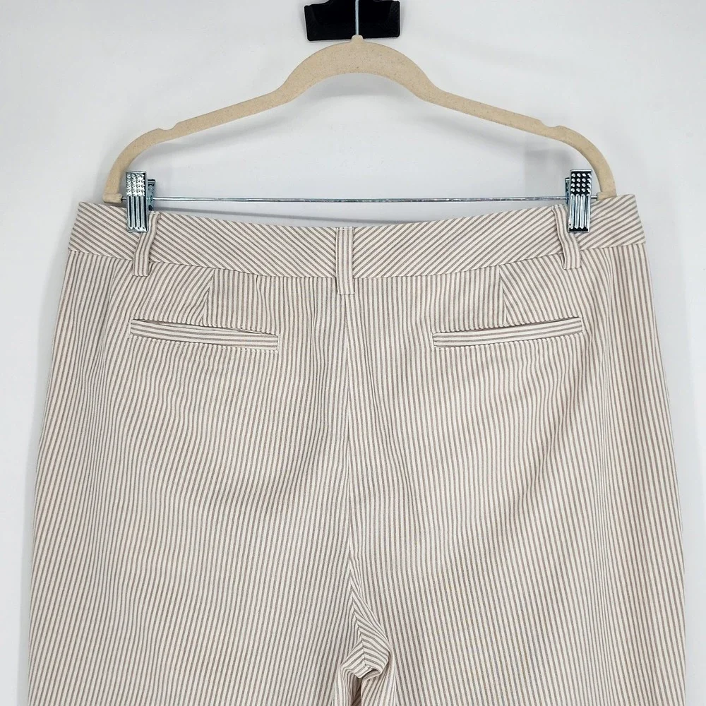 Lands End Womens Classic Striped Capri Pants Size 14 Minimalist Old Money Preppy